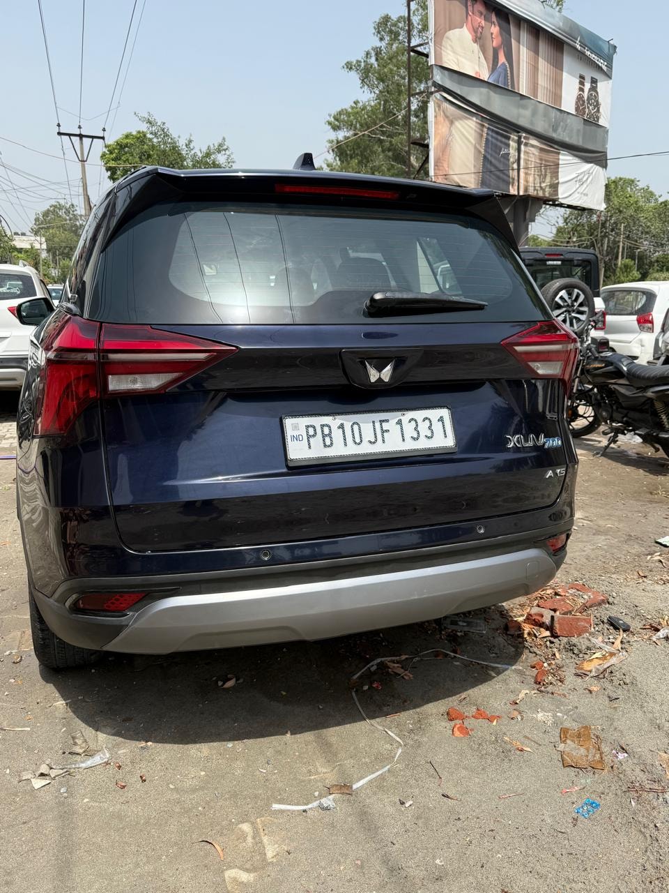 Used 2023 Mahindra XUV700 Used 2023 Mahindra XUV700