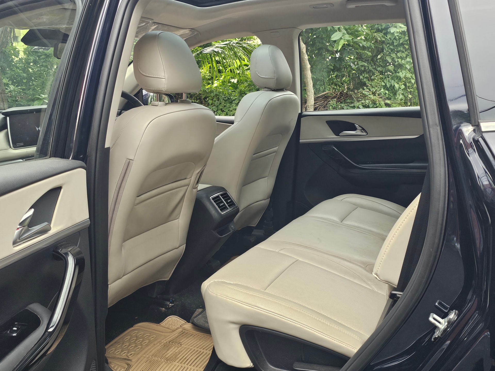 Used 2024 Mahindra XUV700 Used 2024 Mahindra XUV700