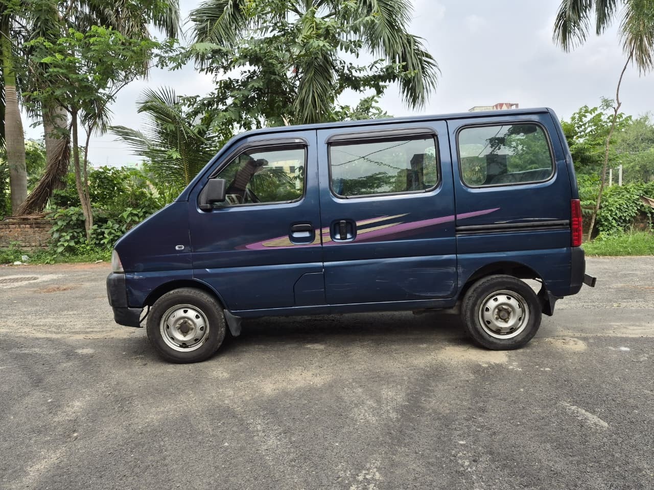 Used 2013 Maruti Suzuki Eeco Used 2013 Maruti Suzuki Eeco