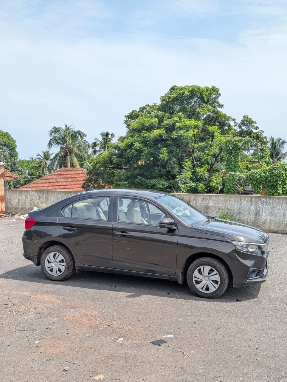 View 2018 Honda Amaze 1.2 V i-VTEC Image 8 Used 2018 Honda Amaze 1.2 V i-VTEC Image 8