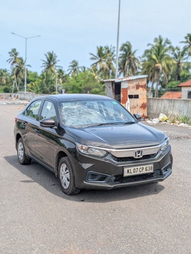 View Honda Amaze Image 1 Used Honda Amaze Image 1