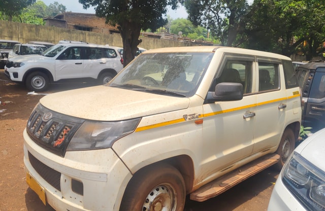 View Mahindra TUV300 Image 6 Used Mahindra TUV300 Image 6