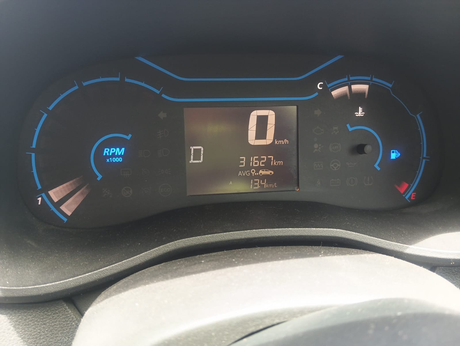 Kwid image 4 Kwid image 4