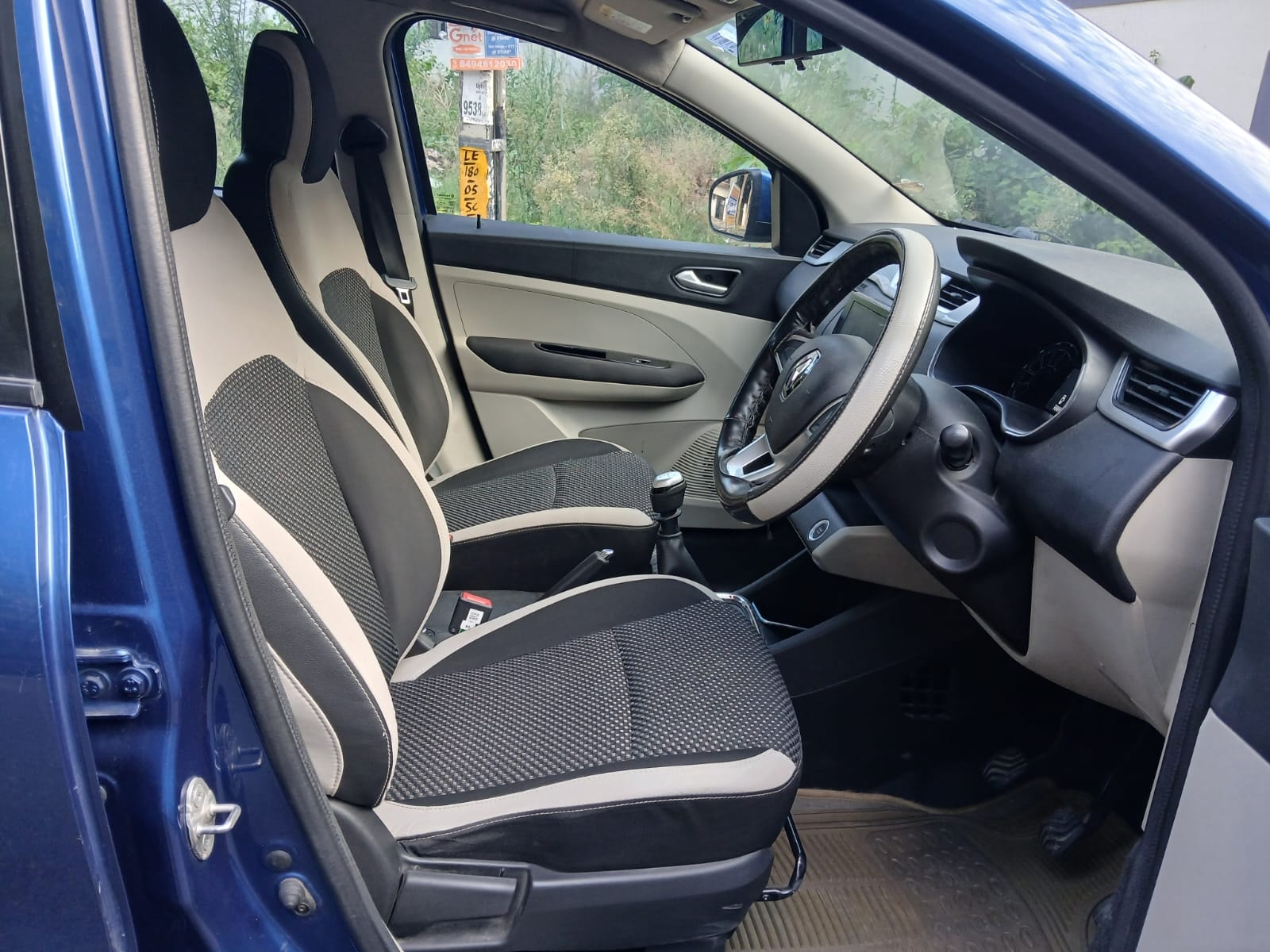 Used 2019 Renault Triber Used 2019 Renault Triber