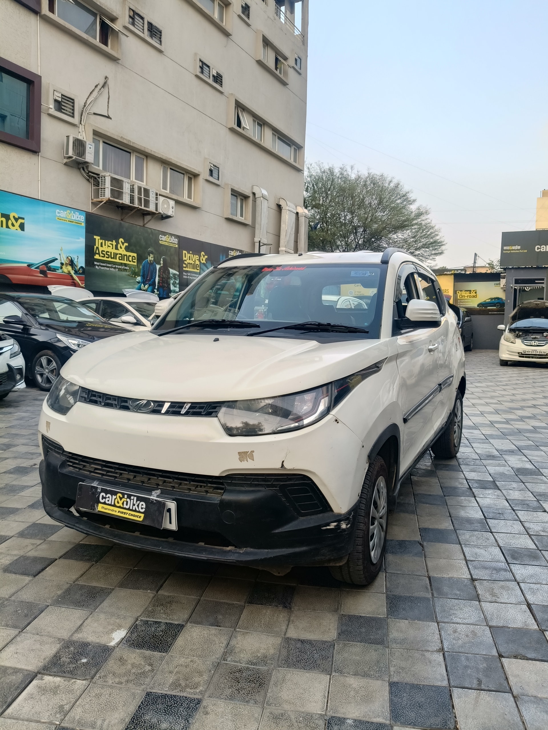 Used 2016 Mahindra KUV100 Used 2016 Mahindra KUV100