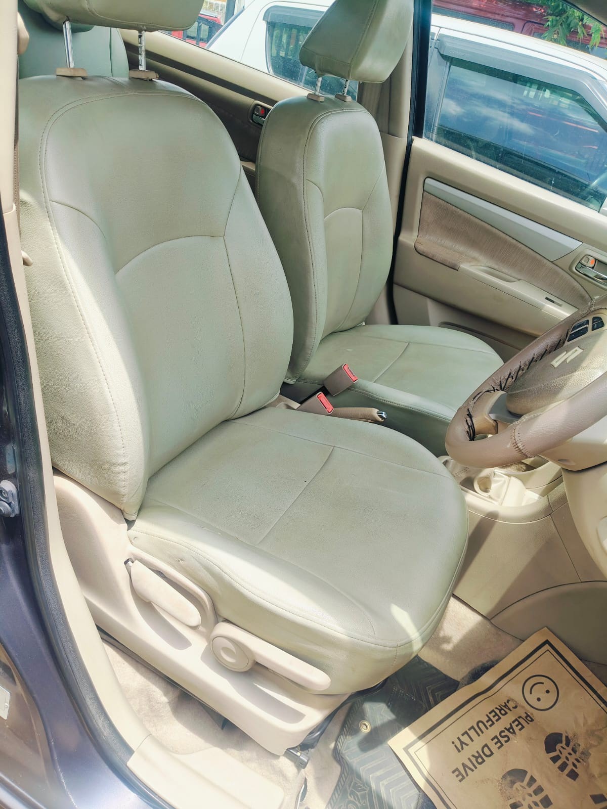 Used 2013 Maruti Suzuki Ertiga Used 2013 Maruti Suzuki Ertiga
