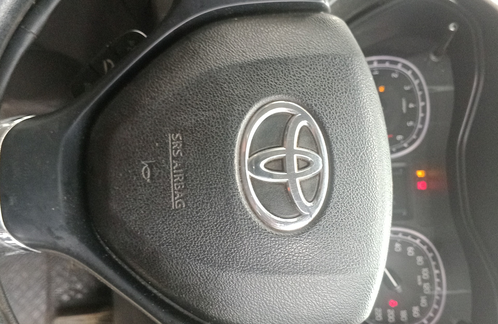 View 2021 Toyota Urban Cruiser High MT Image 10 Used 2021 Toyota Urban Cruiser High MT Image 10