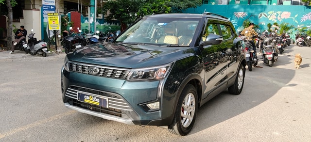 View Mahindra XUV300 Image 1 Used Mahindra XUV300 Image 1