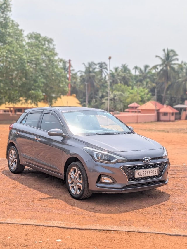 View Hyundai i20 Active Image 1 Used Hyundai i20 Active Image 1