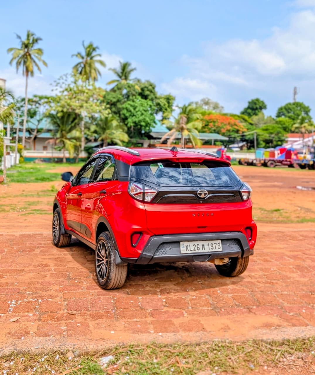 View 2021 Tata Nexon Revotron XMA AMT Image 10 Used 2021 Tata Nexon Revotron XMA AMT Image 10