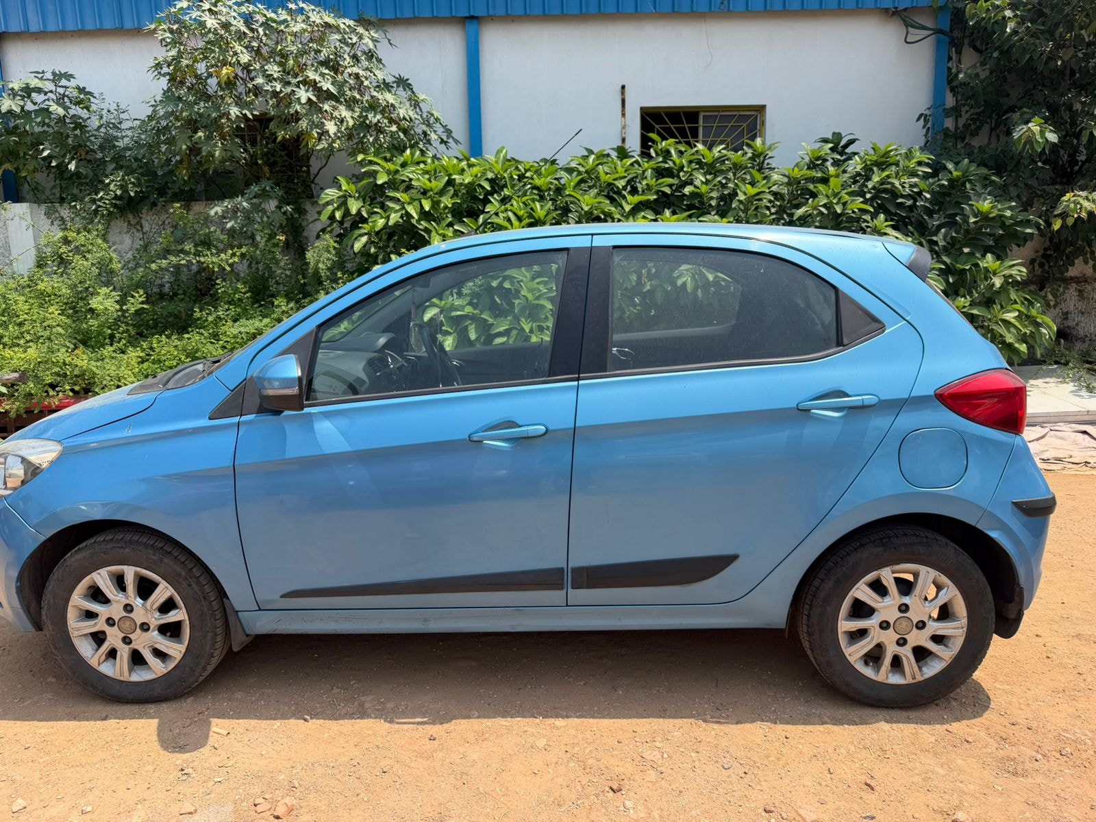 Used 2017 Tata Tiago Used 2017 Tata Tiago
