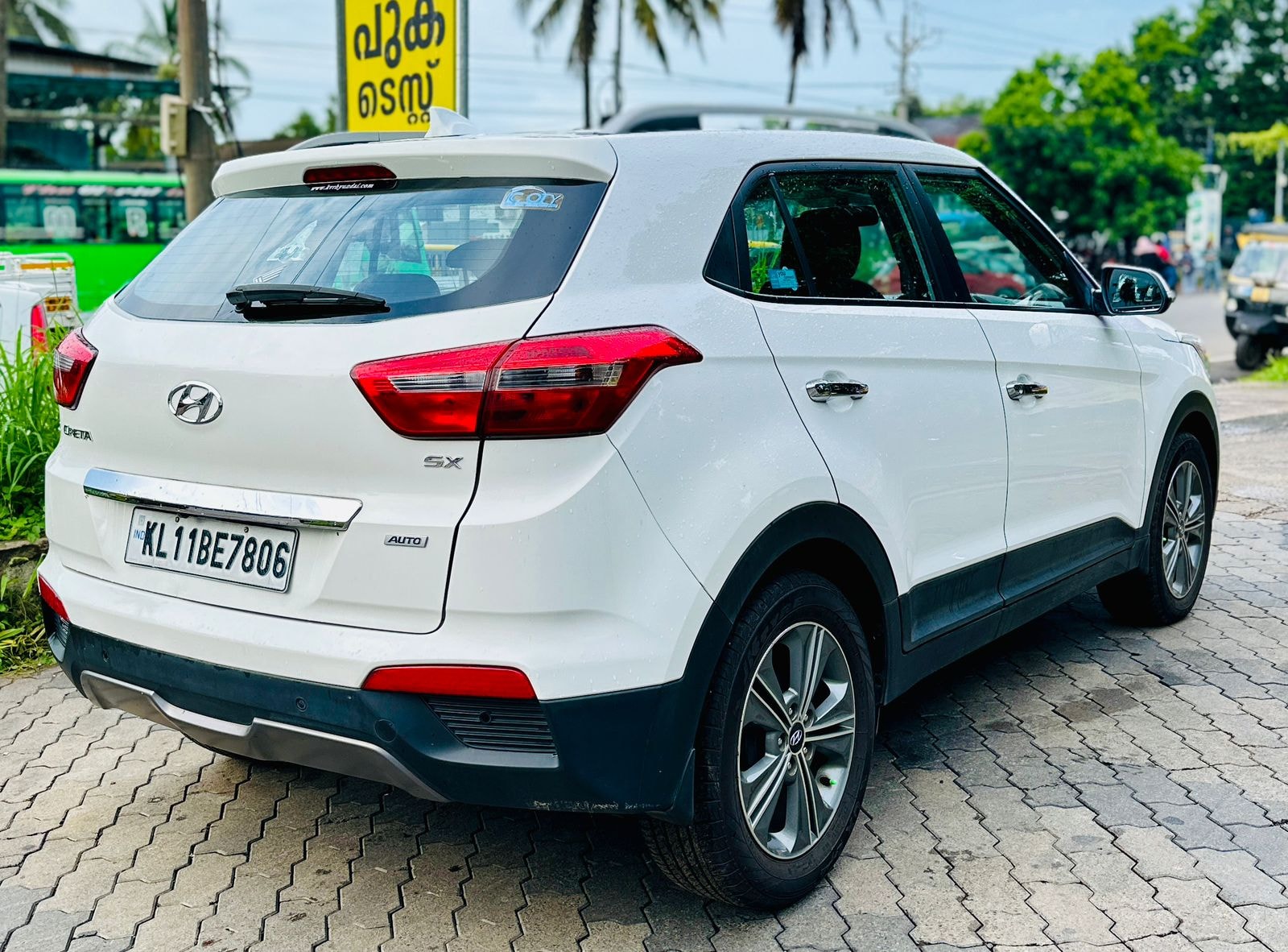View 2016 Hyundai Creta 1.6 SX Plus Diesel AT Image 14 Used 2016 Hyundai Creta 1.6 SX Plus Diesel AT Image 14