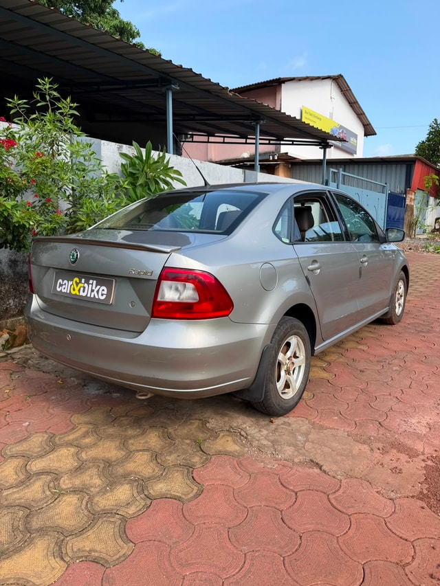 View Skoda Rapid Image 13 Used Skoda Rapid Image 13