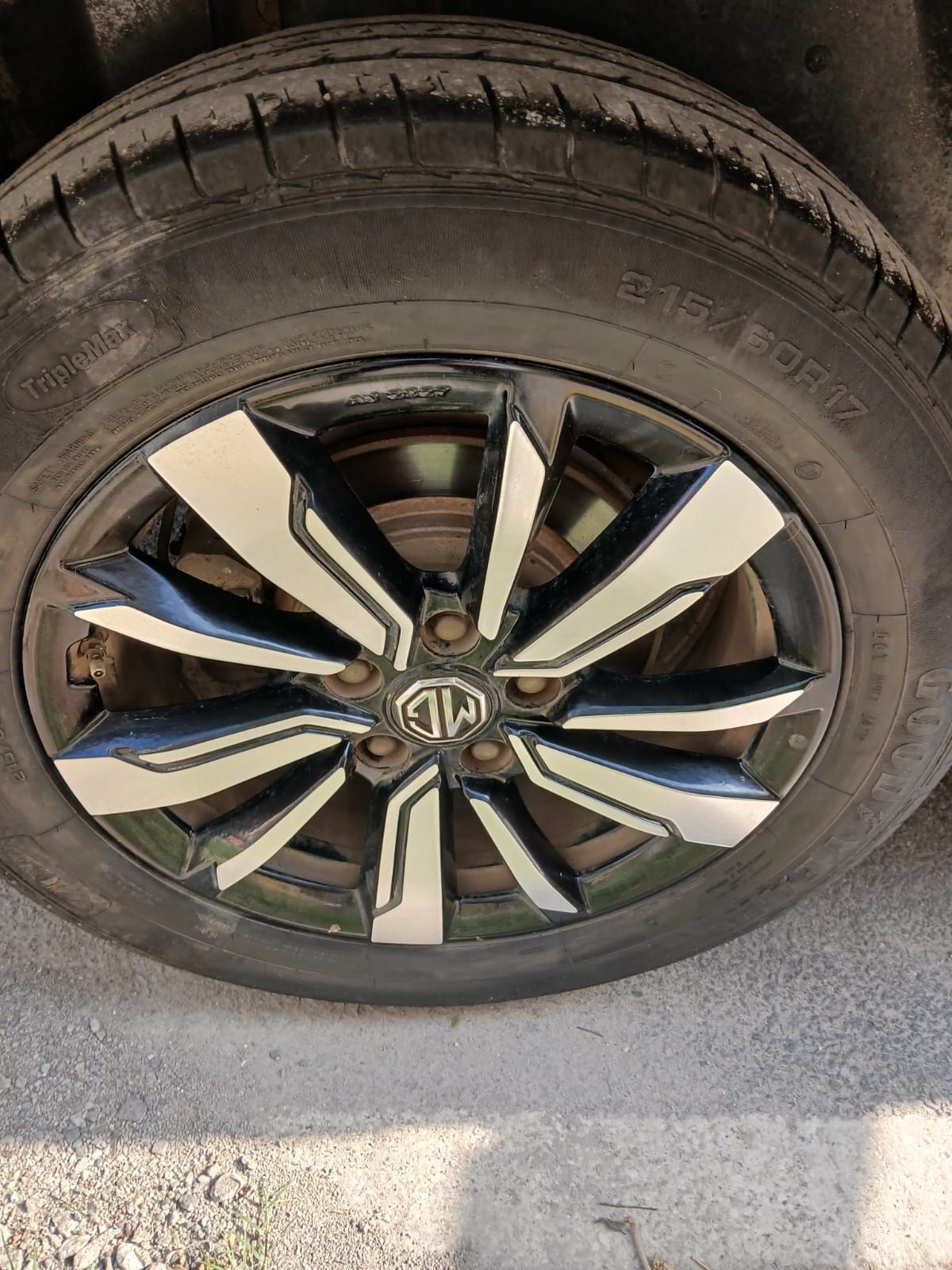 View 2020 MG Hector Smart Hybrid Image 12 Used 2020 MG Hector Smart Hybrid Image 12