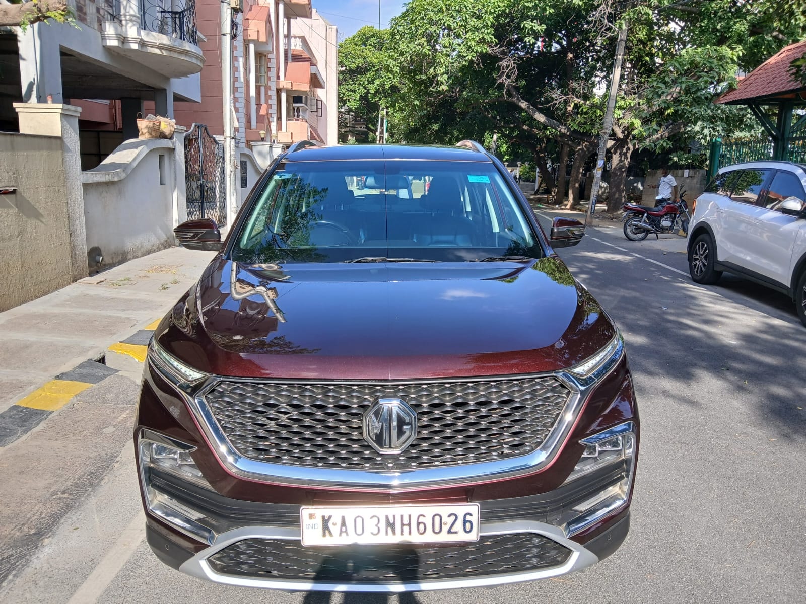 View 2020 MG Hector Smart Hybrid Image 1 Used 2020 MG Hector Smart Hybrid Image 1