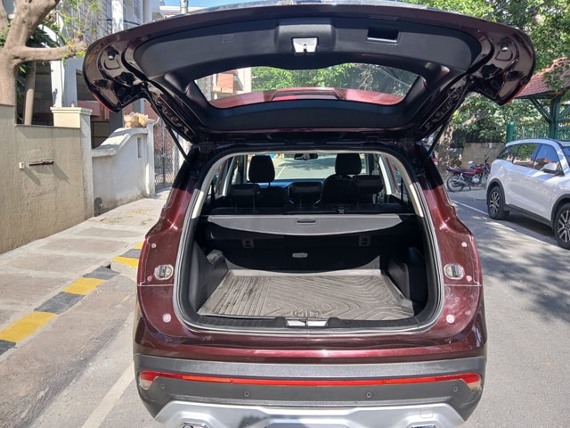 View MG Hector Image 17 Used MG Hector Image 17