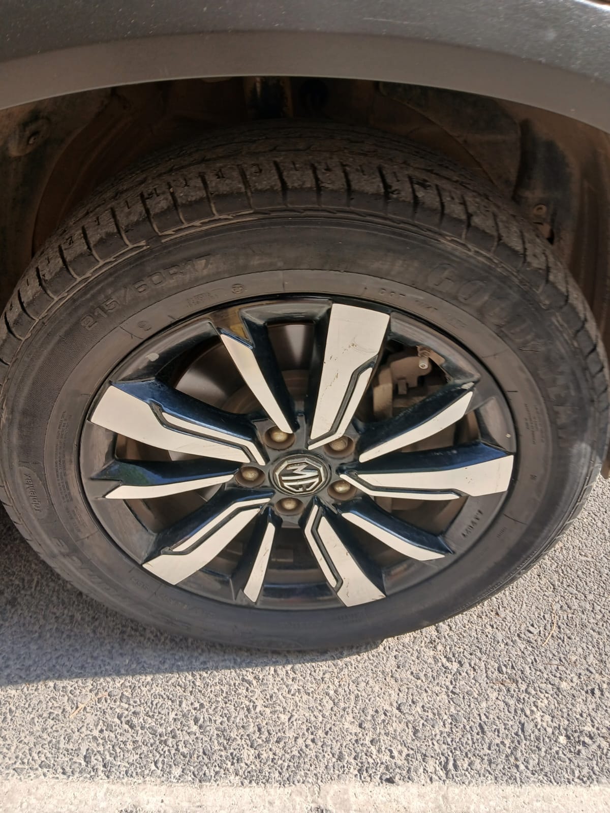 View 2020 MG Hector Smart Hybrid Image 16 Used 2020 MG Hector Smart Hybrid Image 16