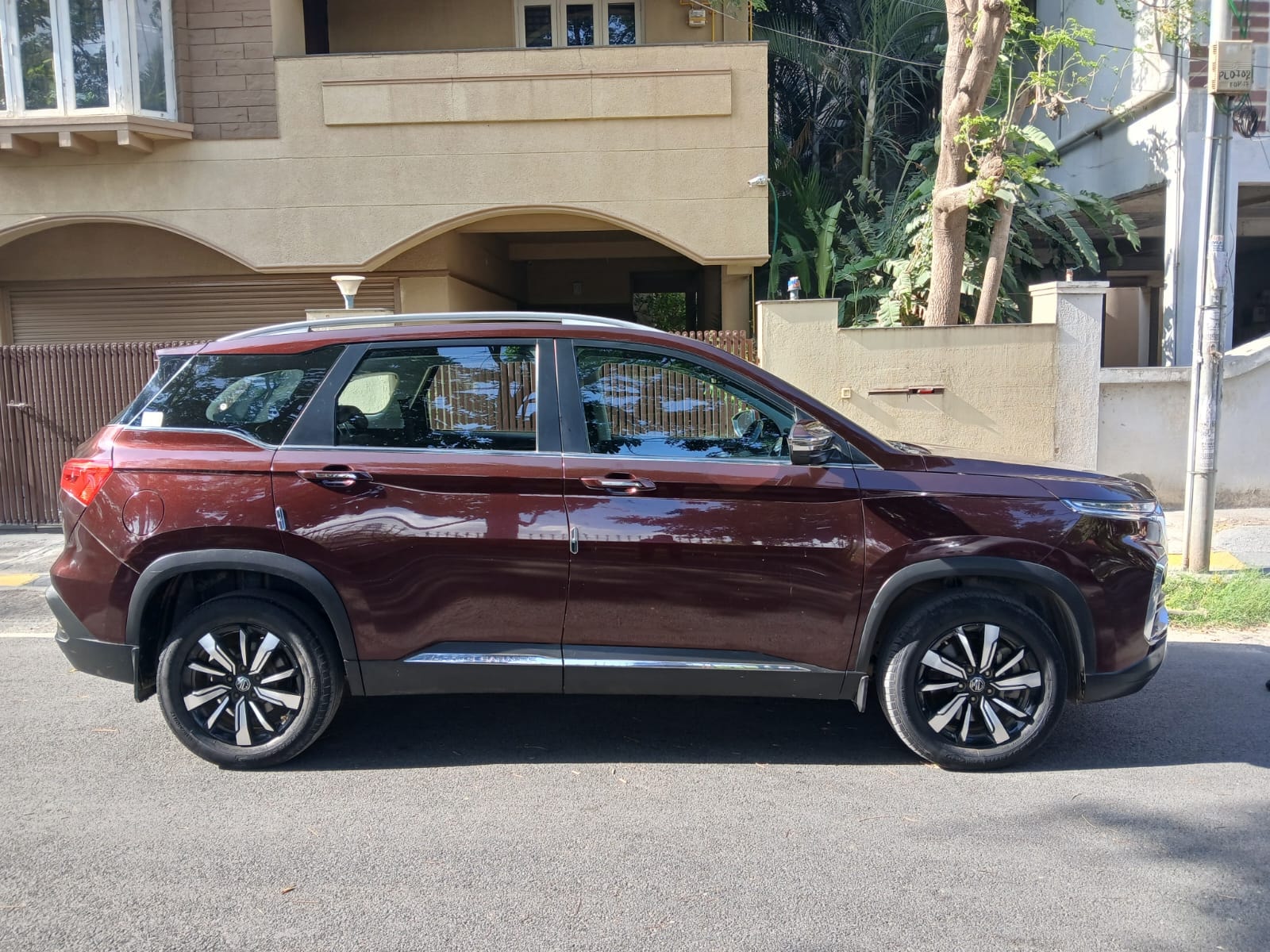 View 2020 MG Hector Smart Hybrid Image 8 Used 2020 MG Hector Smart Hybrid Image 8