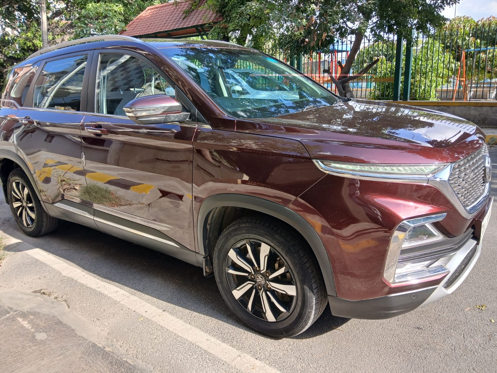 View 2020 MG Hector Smart Hybrid Image 2 Used 2020 MG Hector Smart Hybrid Image 2