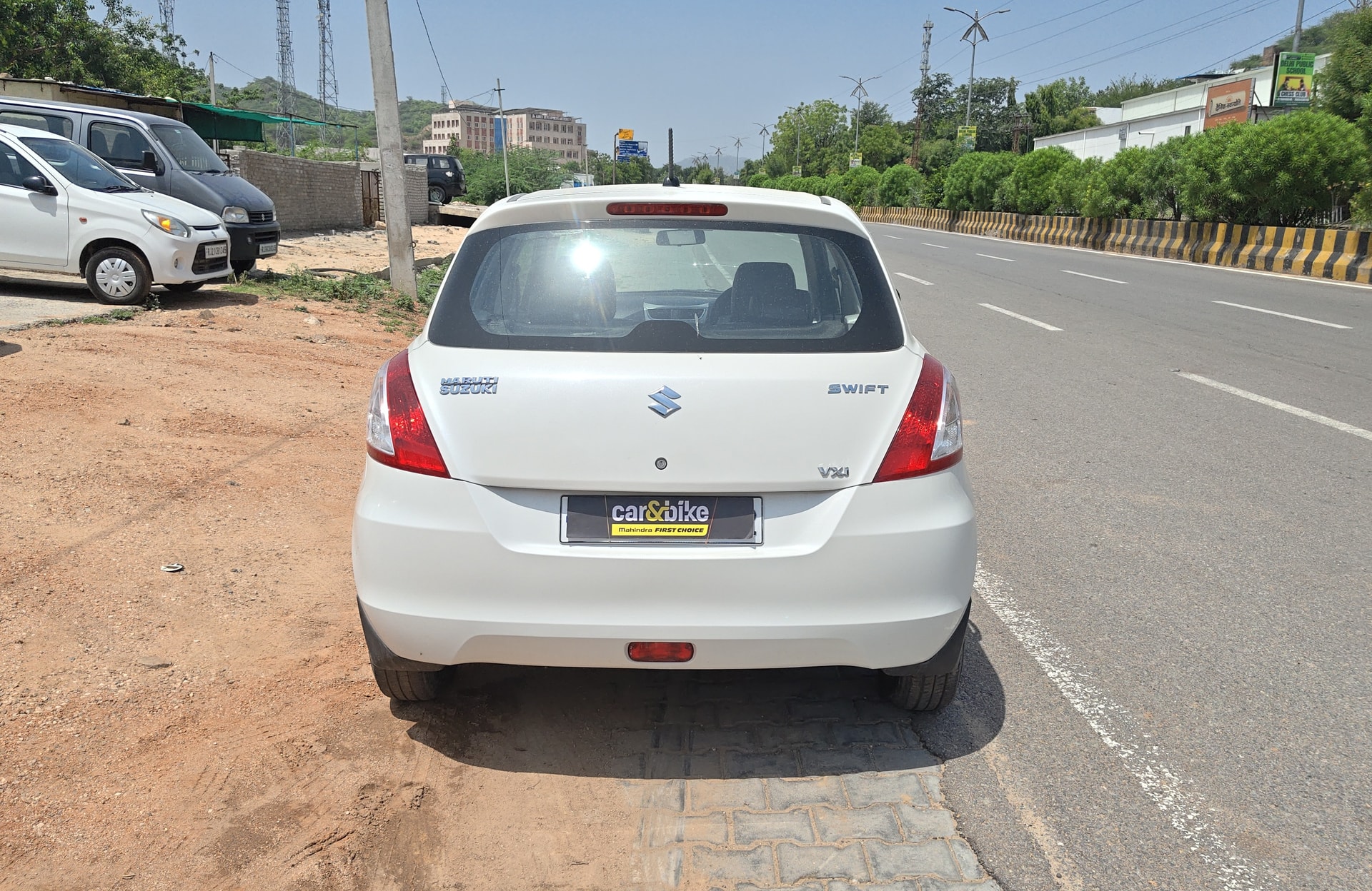 View 2015 Maruti Suzuki Swift VXI BS IV Image 4 Used 2015 Maruti Suzuki Swift VXI BS IV Image 4