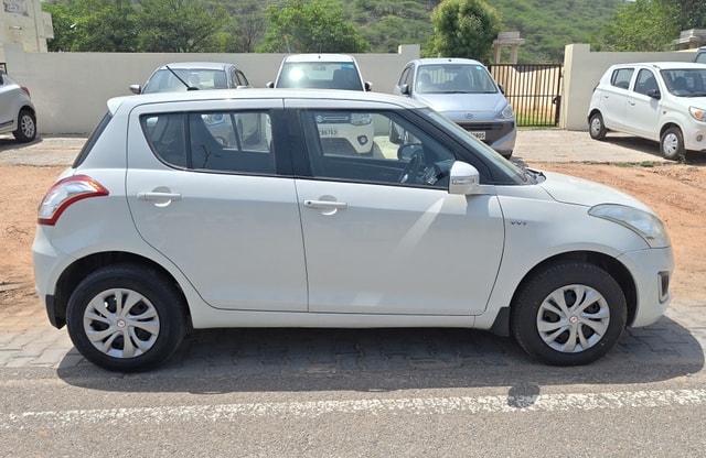 View Maruti Suzuki Swift Image 8 Used Maruti Suzuki Swift Image 8