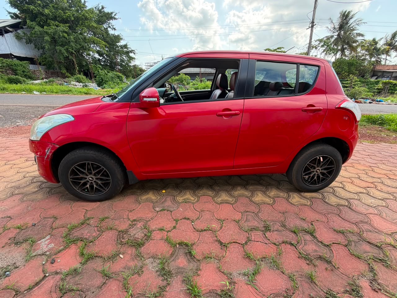 View 2015 Maruti Suzuki Swift VXI BS IV Image 6 Used 2015 Maruti Suzuki Swift VXI BS IV Image 6