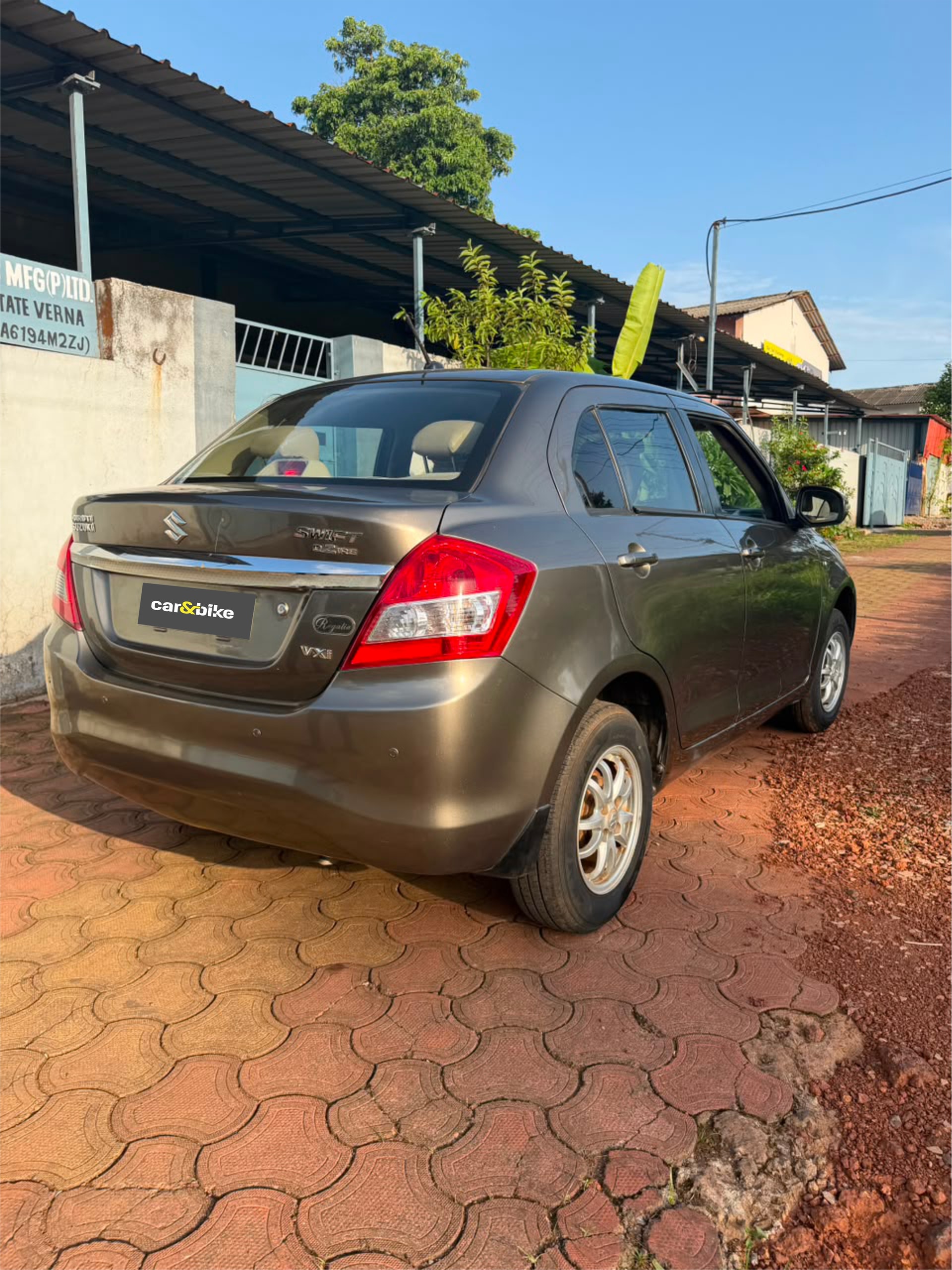 View 2015 Maruti Suzuki Swift DZire VXI Image 14 Used 2015 Maruti Suzuki Swift DZire VXI Image 14