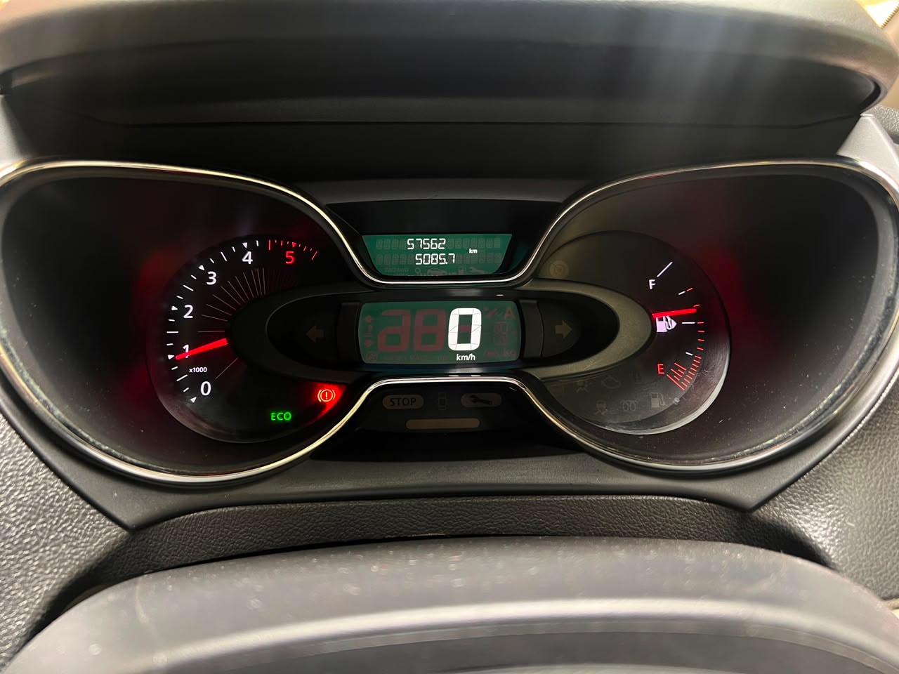 View 2018 Renault Captur Platine Mono Diesel Image 7 Used 2018 Renault Captur Platine Mono Diesel Image 7