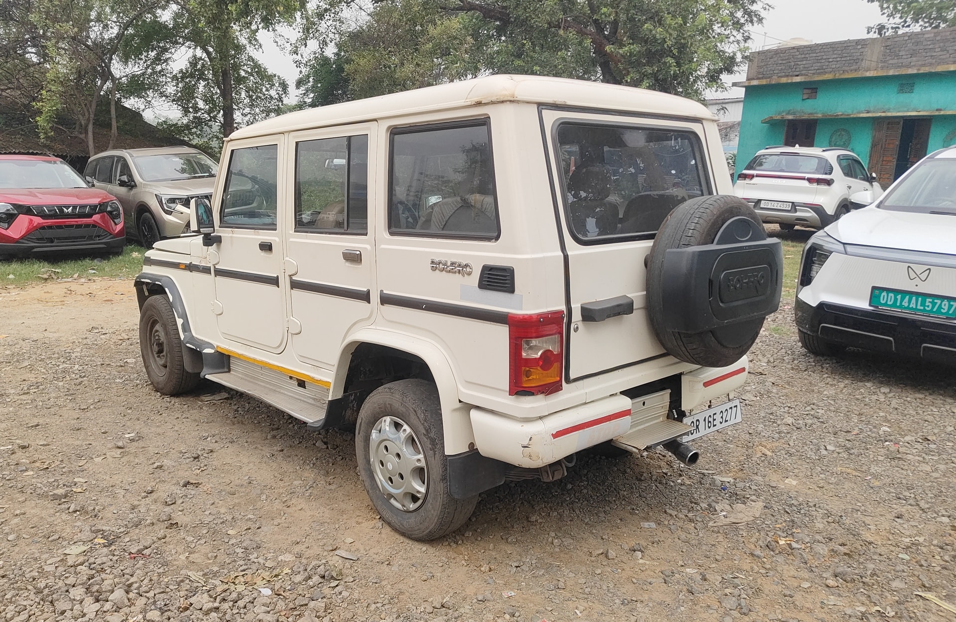 View 2012 Mahindra Bolero SLX BS3 Image 10 Used 2012 Mahindra Bolero SLX BS3 Image 10