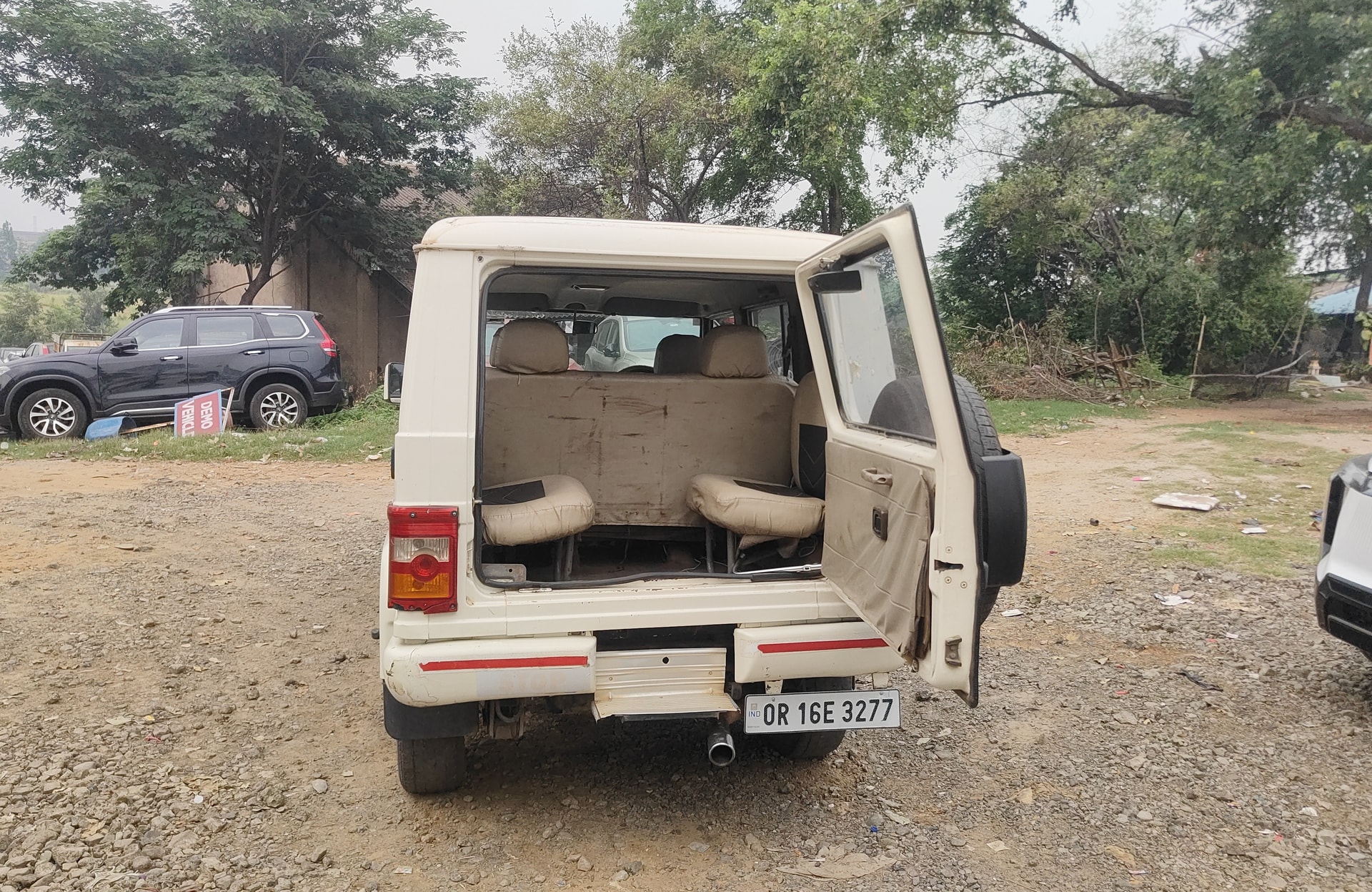 View 2012 Mahindra Bolero SLX BS3 Image 16 Used 2012 Mahindra Bolero SLX BS3 Image 16