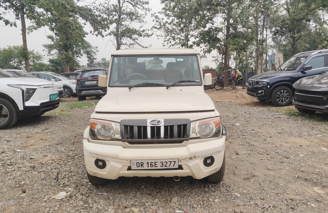 View Mahindra Bolero Image 2 Used Mahindra Bolero Image 2
