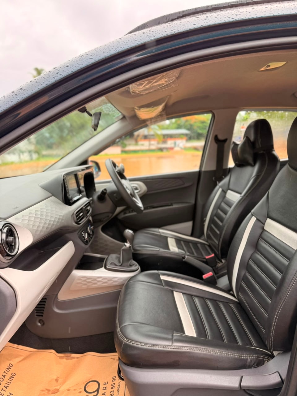 View 2023 Hyundai Grand i10 Nios Sportz Petrol Image 3 Used 2023 Hyundai Grand i10 Nios Sportz Petrol Image 3