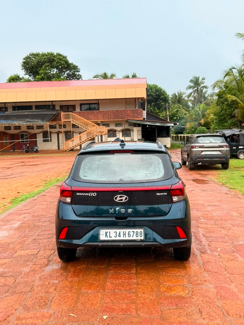 View 2023 Hyundai Grand i10 Nios Sportz Petrol Image 4 Used 2023 Hyundai Grand i10 Nios Sportz Petrol Image 4