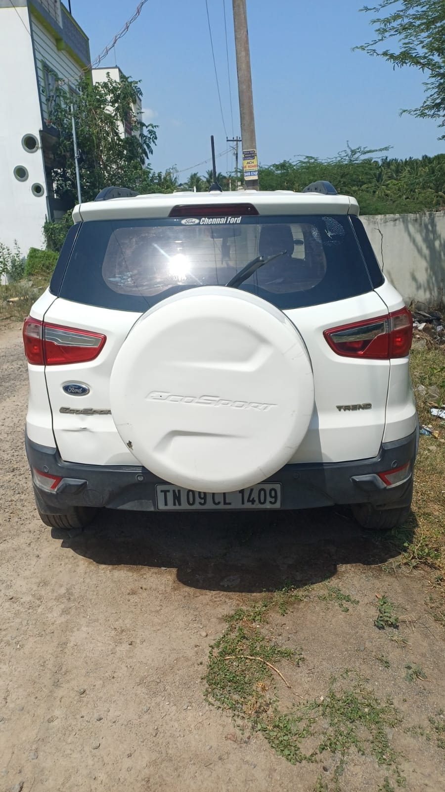 View 2017 Ford EcoSport 1.5 TiVCT Petrol Trend Plus AT Image 2 Used 2017 Ford EcoSport 1.5 TiVCT Petrol Trend Plus AT Image 2
