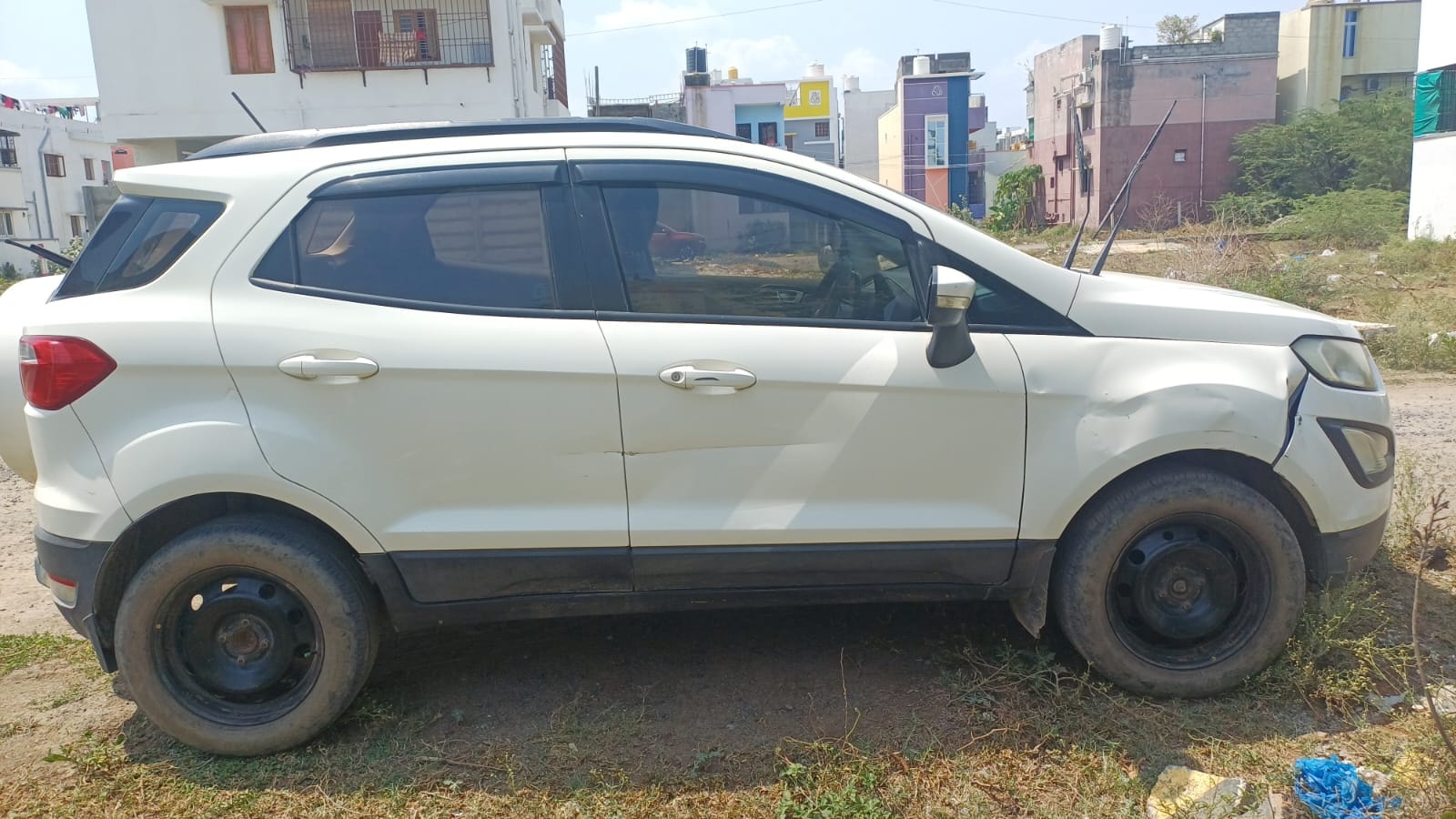 View 2017 Ford EcoSport 1.5 TiVCT Petrol Trend Plus AT Image 5 Used 2017 Ford EcoSport 1.5 TiVCT Petrol Trend Plus AT Image 5