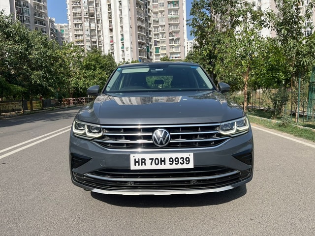 View Volkswagen Tiguan Image 2 Used Volkswagen Tiguan Image 2