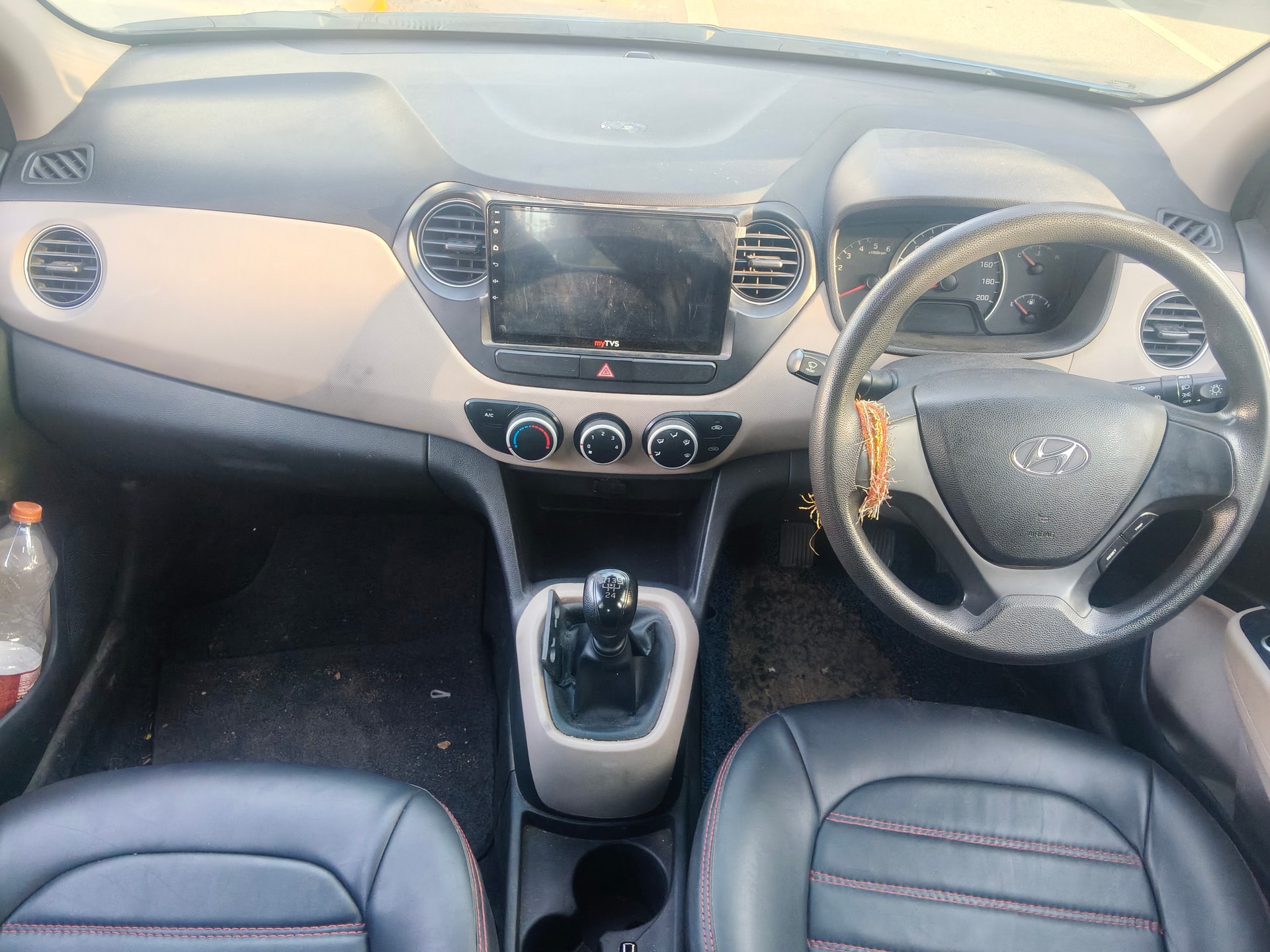 View 2016 Hyundai Grand i10 1.1 Magna Diesel Image 8 Used 2016 Hyundai Grand i10 1.1 Magna Diesel Image 8