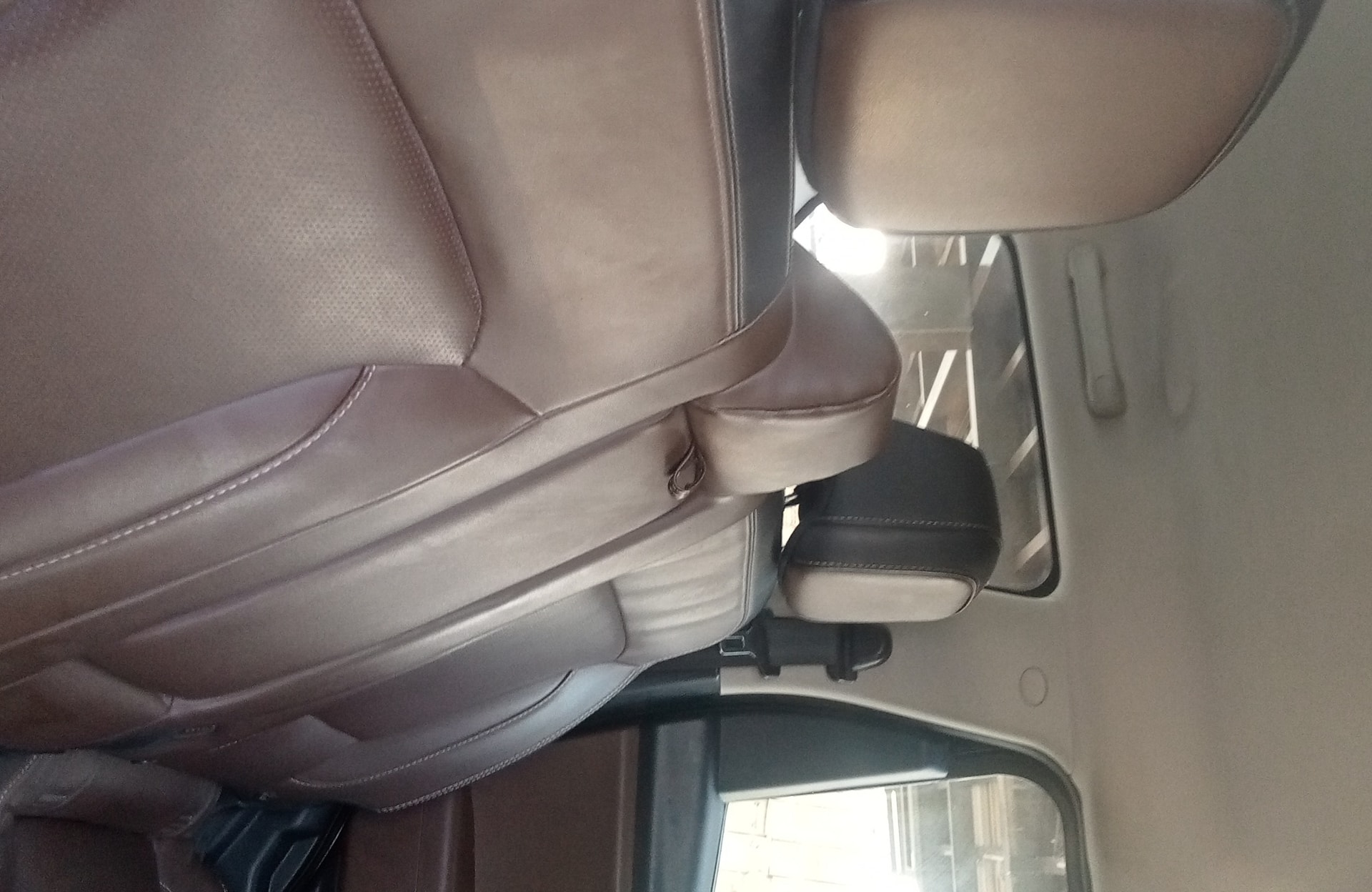 View 2024 Mahindra Scorpio-N Z6 7 STR Diesel Image 2 Used 2024 Mahindra Scorpio-N Z6 7 STR Diesel Image 2