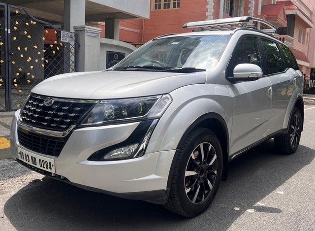 View Mahindra XUV500 Image 3 Used Mahindra XUV500 Image 3