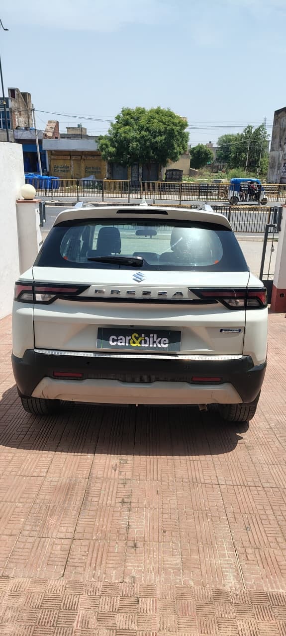 View 2023 Maruti Suzuki Brezza ZXI AT Image 4 Used 2023 Maruti Suzuki Brezza ZXI AT Image 4