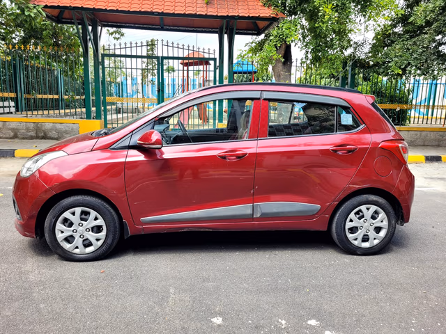 View Hyundai Grand i10 Image 6 Used Hyundai Grand i10 Image 6