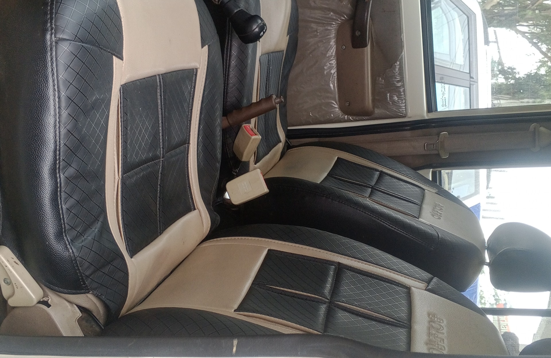 View 2019 Mahindra Bolero Power Plus SLX BS4 Image 13 Used 2019 Mahindra Bolero Power Plus SLX BS4 Image 13