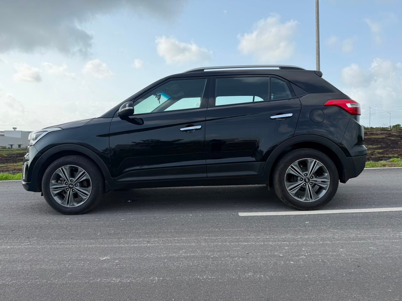 View 2017 Hyundai Creta 1.6 S Petrol Image 6 Used 2017 Hyundai Creta 1.6 S Petrol Image 6