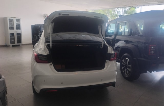 View Honda City Image 16 Used Honda City Image 16