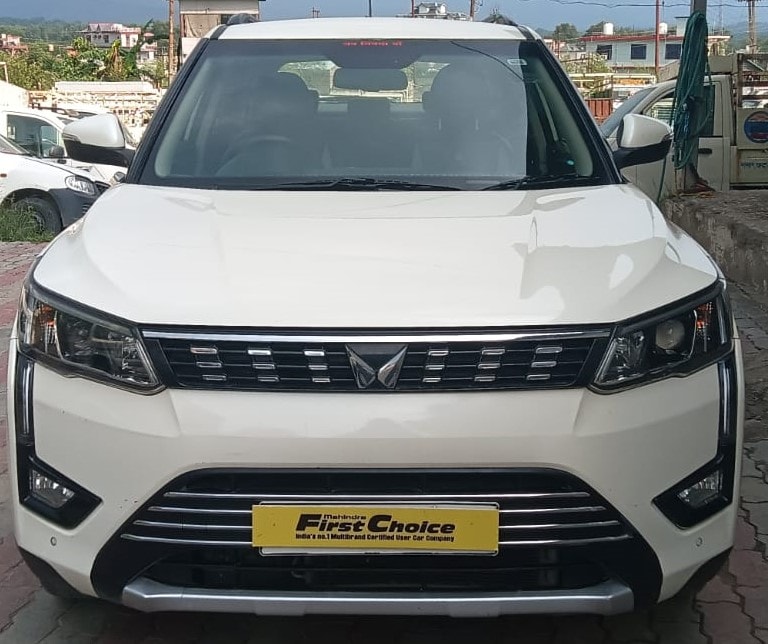 Used 2023 Mahindra XUV300 Used 2023 Mahindra XUV300