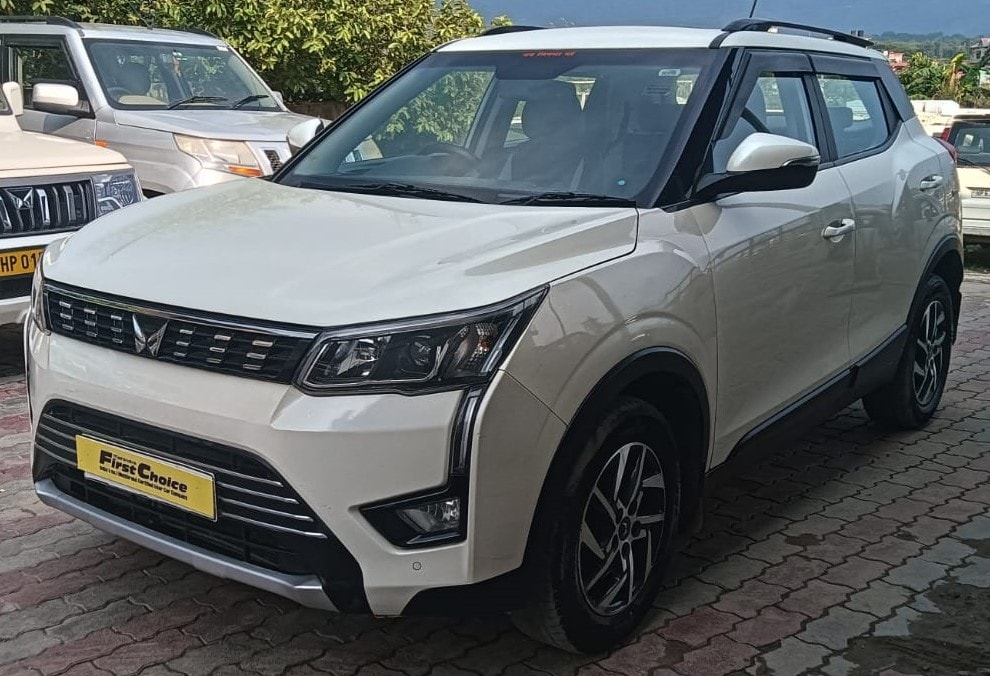 Used 2023 Mahindra XUV300 Used 2023 Mahindra XUV300