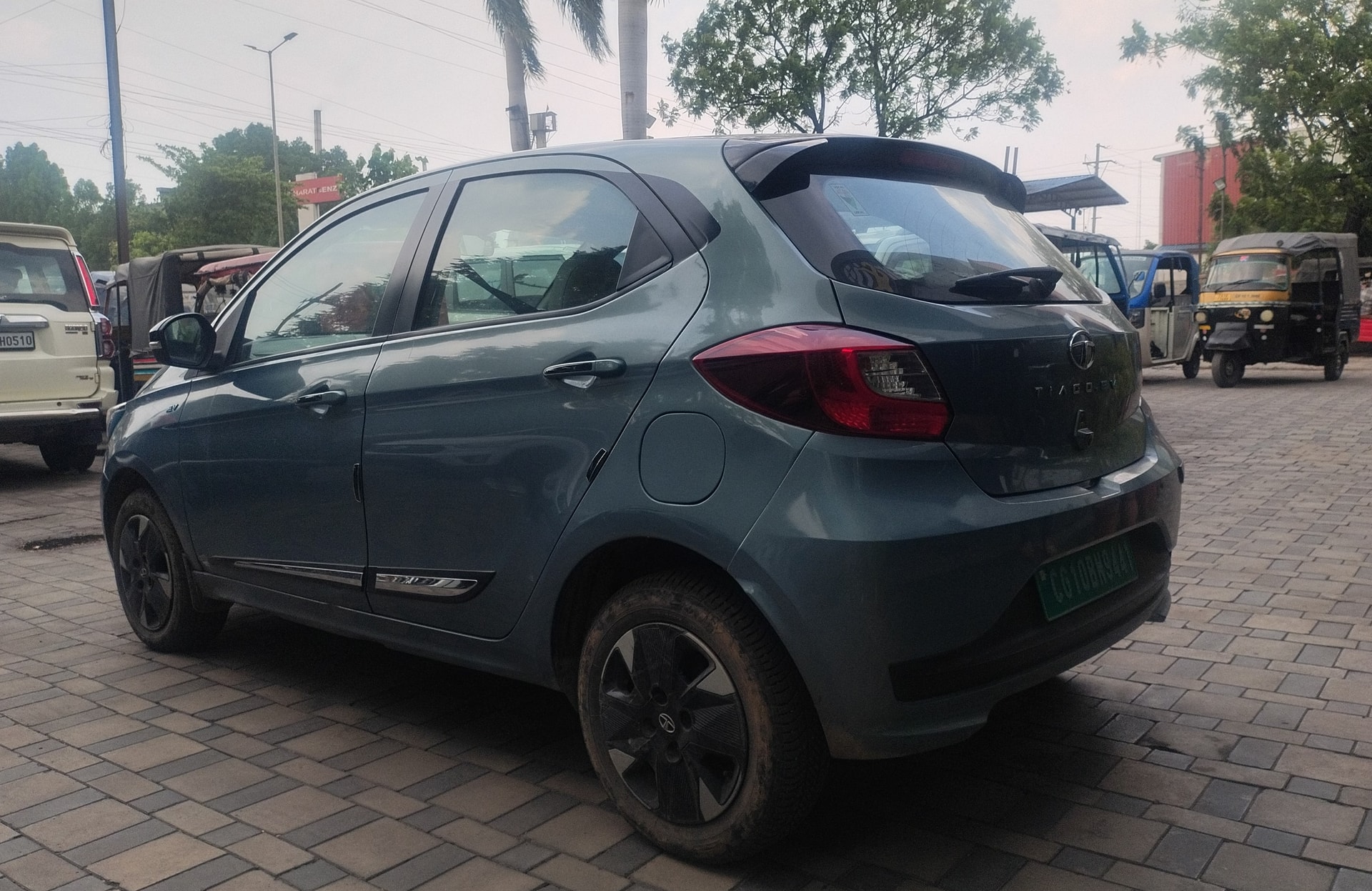 View 2023 Tata Tiago EV XZ Plus Long Range Image 10 Used 2023 Tata Tiago EV XZ Plus Long Range Image 10