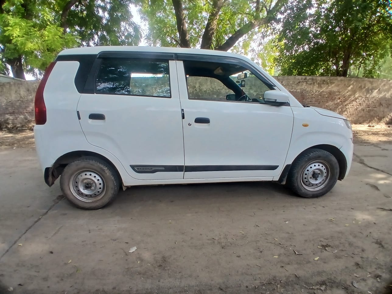 View 2022 Maruti Suzuki Wagon R LXI (O) CNG Image 8 Used 2022 Maruti Suzuki Wagon R LXI (O) CNG Image 8
