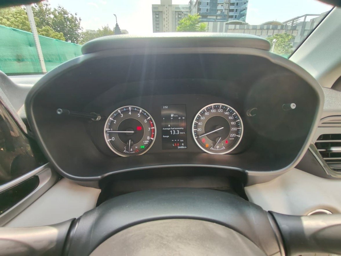 View 2025 Maruti Suzuki Victoris VXi MT Image 7 Used 2025 Maruti Suzuki Victoris VXi MT Image 7