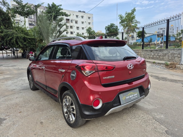 View Hyundai i20 Active Image 10 Used Hyundai i20 Active Image 10